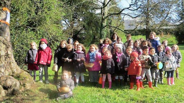 Premiere chasse aux oeufs pour lecole prince bois
